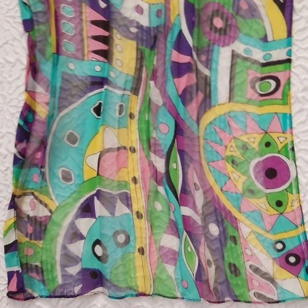 VTG Berkshire Retro Geometric Abstract Sheer Scarf